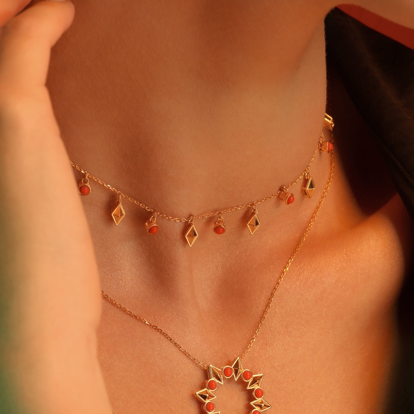 Bareeq Choker