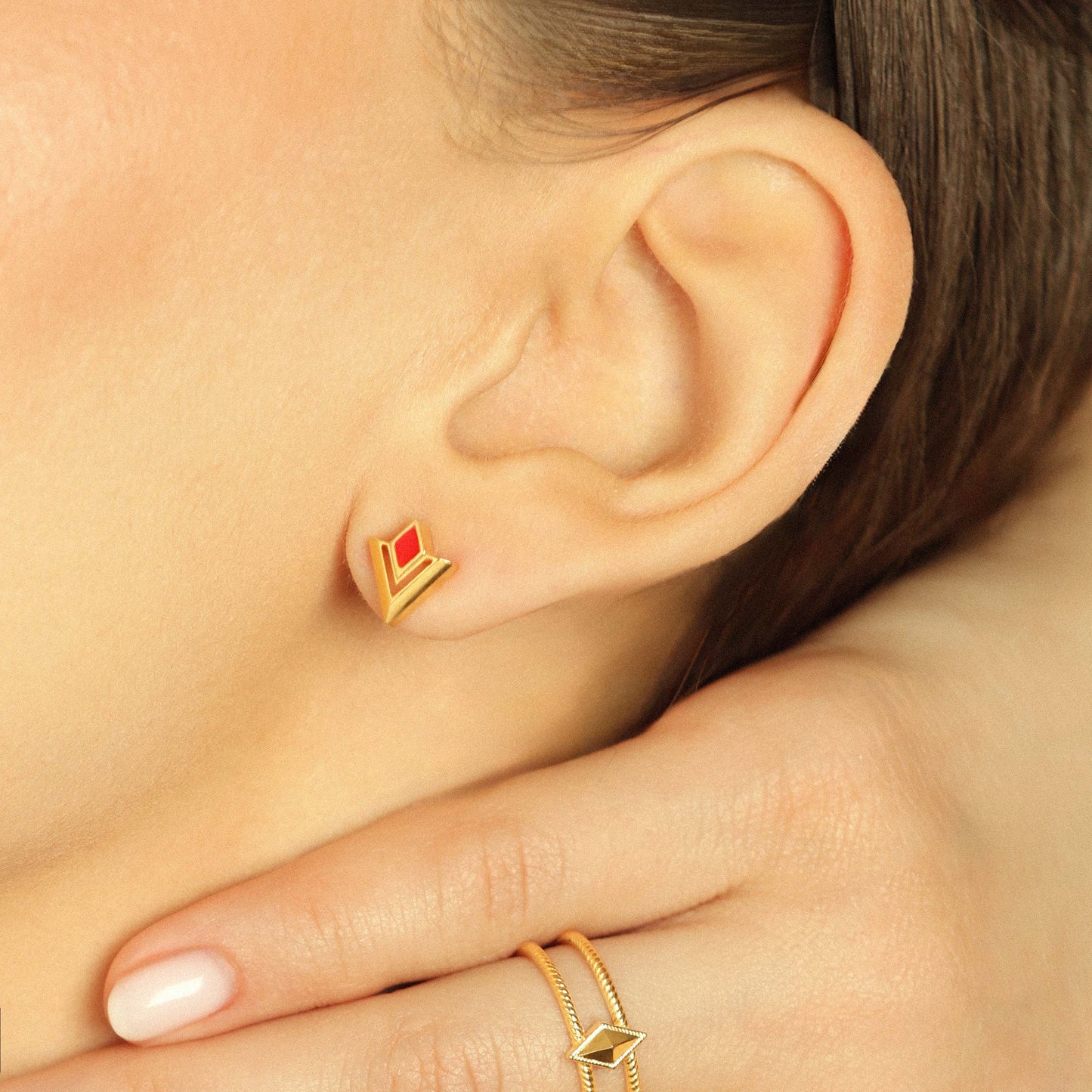 Bareeq II Stud Earrings
