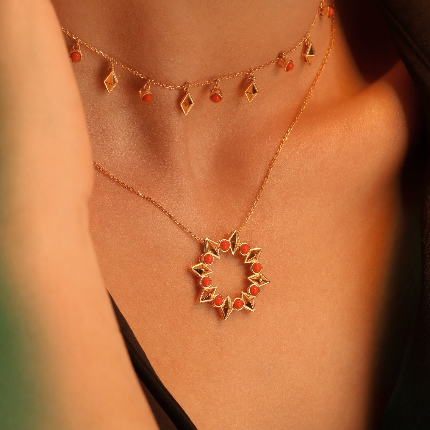 Bareeq Pendant Necklace