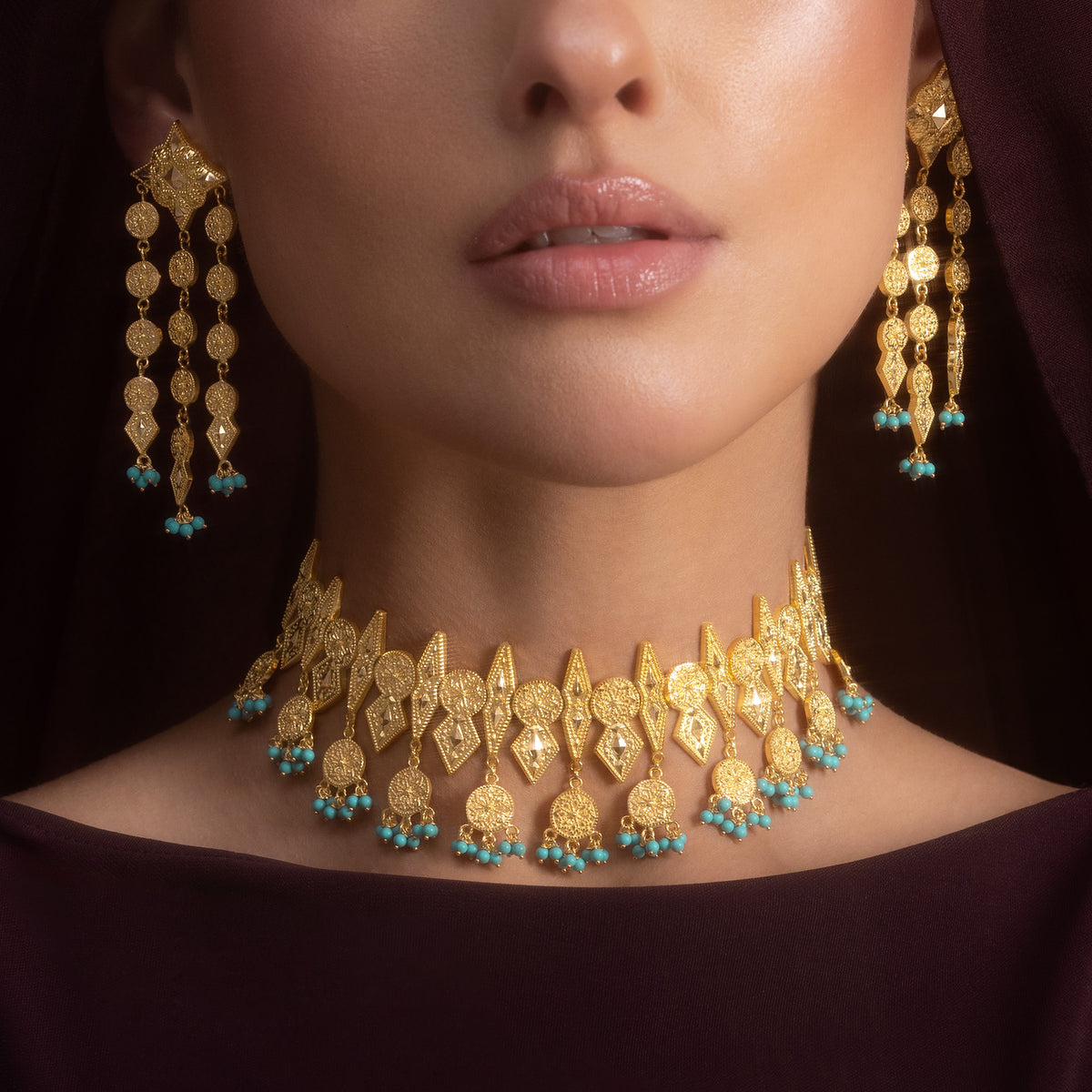 Gamra Suspended Turquoise Choker
