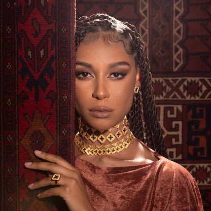 Nasj Suspended Choker